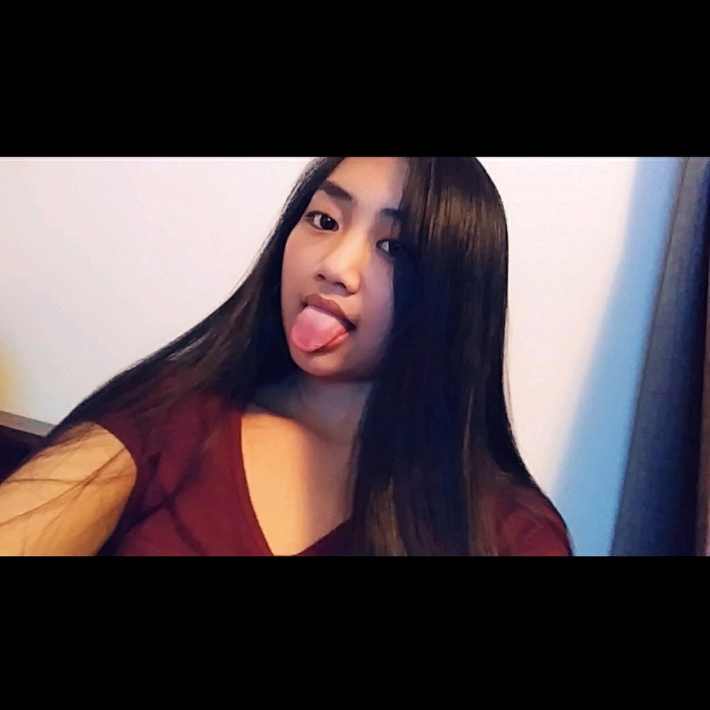 Meet your Posher, Liya